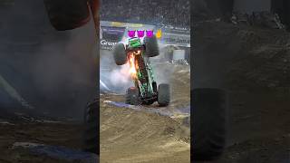 Monster Truck Stunt☠️ automobile smartphone rider monstertruck [upl. by Yorgo]