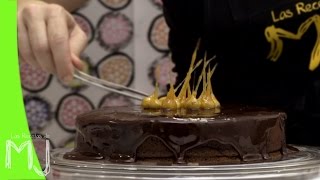 TARTA DE CHOCOLATE CON AVELLANAS CARAMELIZADAS ¡Riquísima combinación [upl. by Alys]