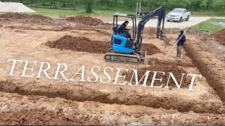 🔵 EP 5  TERRASSEMENT POUR FONDATION DE MAISON [upl. by Tibbs]