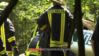 Cessna stürzte in den Wald  Ehepaar stirbt im Wrack [upl. by Arytahs]