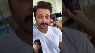 Kya comedy Kiya hairiteishdeshmukh funny riteish riteishgenelia love comedy ritieshdeshmukh [upl. by Filippa]