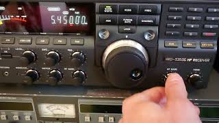 JRC NRD535 vs Icom IC R75  RAF Volmet on 5450 khz [upl. by Lidstone]