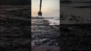 Excavator sludge cleaning process [upl. by Eppilihp674]