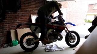 Trying to start a Honda CR250  Bike magazine [upl. by Yennej928]