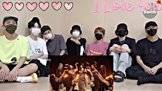 BTS Reaction to Lisa Rockstar 🤟 Dance practice Fanmade 💜 [upl. by Nnael]