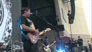 Sublime with Rome  quotWrong Wayquot Live at Smoke Out Fest 2009 [upl. by Nyleahcim870]