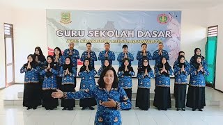 Lomba Paduan Suara quotINDONESIA RAYAquot Guru Sekolah Dasar Kecamatan Kranggan Kota Mojokerto [upl. by Tressa]