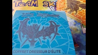 Coffret Dresseur dElite Ultra Prisme La grosse décharge [upl. by Ibbed]