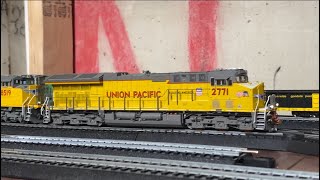 UP 2771 New Scheme leads a Mixed Freight with a Neat Lashup on the Layout [upl. by Rudie]