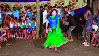 বিয়ে বাড়ির নাচ  Gori Tan Se Sarakta Jaye  Govinda Dj Music Song  Mahi New Wedding Dance 2024 [upl. by Twelve291]