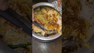 Lucknowi instant dawat chicken biryani chicken biryani shorts youtubeshorts [upl. by Nowaj432]