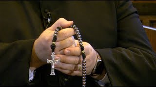 How to pray the Rosary with Father Matthew Cashmore [upl. by Durston]