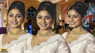 Tanishaa Mukerji Flaunts Her B0NG Beauty In Saree at North Bombay Sarbojanin Durga Puja 2024 [upl. by Siuluj]