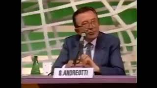 Giulio Andreotti  La dittatura in sistesi [upl. by Ferna]