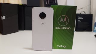 Motorola Moto G7 Unboxing amp Initial Setup [upl. by Tager]