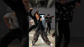 pose😎✨ woonha choreography [upl. by Mommy603]