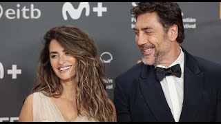 La cita de Javier Bardem y Penélope Cruz en pleno festival de San Sebastián cena en un restaurante [upl. by Nathalia615]