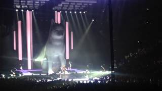 Floyd Entrance  Cant Be Tamed  Miley Cyrus Bangerz Tour [upl. by Emerson810]