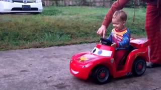 Max y su coche Rayo McQueen Rayo McQueen [upl. by Bradstreet]