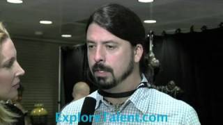 Explore Talent interview of Foo Fighters David Grohl Nirvana 2009 Them Crooked Vultures [upl. by Einnahc476]