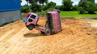 Billdozer Kumatsu D31p pushing soil Pour dry soil into flooded soil ampTruck 5Ton [upl. by Nnylakcaj]