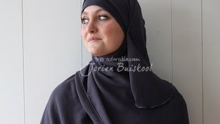 Hoofddoek Tutorial 3  Mijn Signature Stijl [upl. by Felty297]