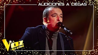 Javier Erro canta quotHábito de tiquot  Audiciones a ciegas  La Voz All Stars 2023 [upl. by Llerrehc]