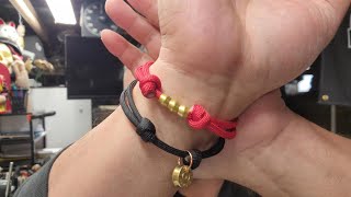 Paracord bracelet  DIY gift idea [upl. by Anialam]