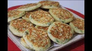 Kahvaltılık Nefis Tavada Mini Börek Tarifi ✿ Pratik Kaşık Dökmesi Tarifi [upl. by Yltsew135]