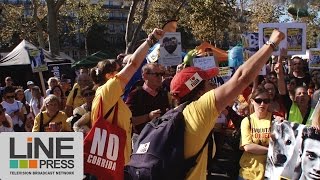 Manifestation de lassociation FUDA pour le droit des animaux  Paris  France 27 septembre 2014 [upl. by Bernette]