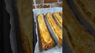 Parówki w cieście francuskim foryou kuchnia food pyszne recipe cooking hotdog domowe short [upl. by Laughton]