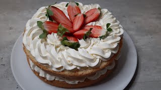 Gâteau moelleux à la Chantilly mascarpone fraise  facile à faire [upl. by Pohsib]