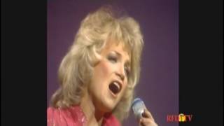 Barbara Mandrell Darlin [upl. by Kee]