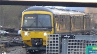 Trains at Gatwick Airport Station 6th January 2024 [upl. by Derwood808]