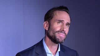 How Handmaids Tale changed Joe Fiennes marriage l GMA Digital [upl. by Marya716]