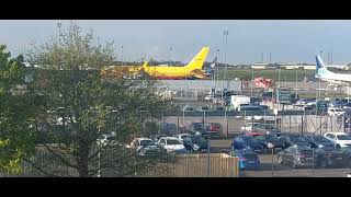 Runway view from the Maldron Hotel at Belfast international airport [upl. by Anilet754]