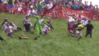 Cheese Rolling at Coopers Hill Gloucestershire  2016 [upl. by Enos90]