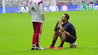 Thiago Alcántara still injured  FC Bayern Team Presentation 2014 [upl. by Robi]