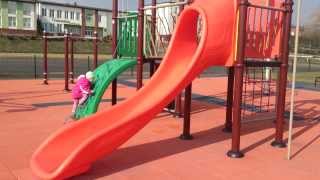 Plac zabaw dla dzieci  Zjeżdżalnia Childrens playground slide [upl. by Atekin]