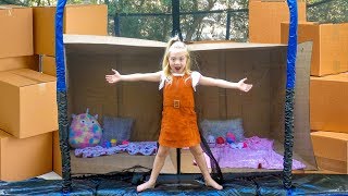 Everleigh builds ULTIMATE Box Fort INSIDE a Trampoline [upl. by Joscelin132]