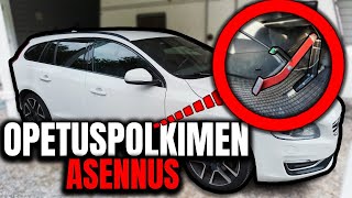 Opetuspolkimen asennus Volvo V60 [upl. by Bywaters]