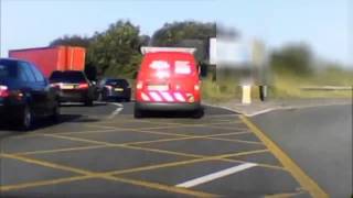 Dangerous driving uk 11  lane drifter almost causes crash S11 ATN S11ATN road rage [upl. by Buseck]