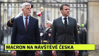 Macron dorazil za Pavlem na Pražský hrad Demisi křičeli na francouzského prezidenta lidé [upl. by Lidah]