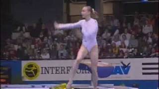 Sandra Izbasa EF FX Internationaux de France [upl. by Darnell]