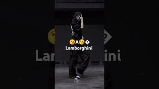 Lamborghini chalaya janiya to khon khon chalaya ga lamborghini🥰😘😍🍂yt short yr music clab kumar [upl. by Ellette565]