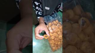 Unboxing Kue Soes Cemilan Nikmat kuesoes kuesoesenak [upl. by Ylurt]