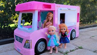 Camper  Elsa amp Anna toddlers  Barbie  picnic  RV  nature [upl. by Urbanna]