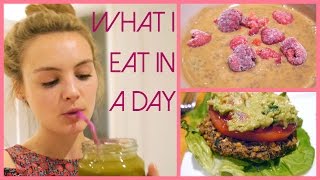 2 What I Eat In A Day  Niomi Smart [upl. by Darmit]