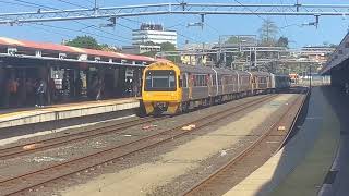 Gympie North SMU222 Arriving At Roma Street Train Station Platform 9 [upl. by Marie-Jeanne]