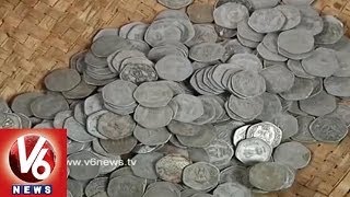 Bada Pahad Dargah in Nizamabad Speciality  Old Coins Distibution still happening [upl. by Aropizt2]